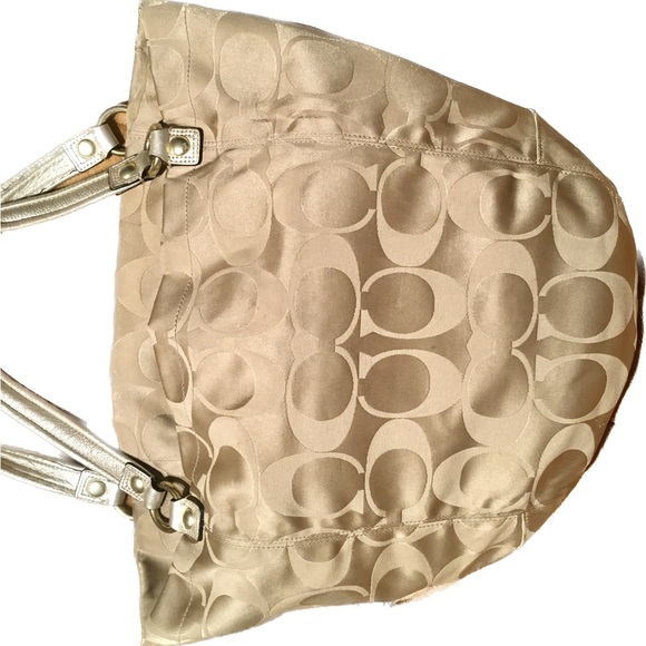 Coach Poppy Signature Large Tote Shoulder Handbag - Picture 3 of 15